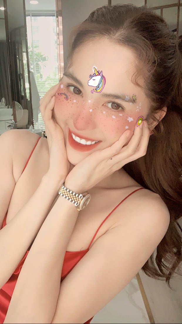 Ngọc Trinh “chốt đơn” đồng hồ 1,8 tỷ nhanh gọn, dù đầu năm nay đã sắm đồng hồ xịn 4 tỷ đồng - Ảnh 1.