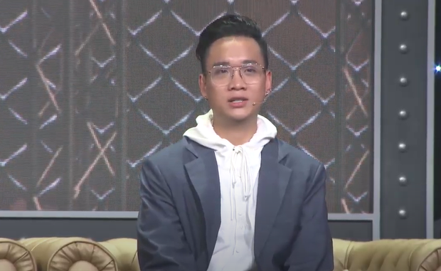 JustaTee gây hoang mang khi nhận xét: Anh thấy như kiểu em là 1 con quái vật ở trong anh! - Ảnh 3. JustaTee gây hoang mang khi nhận xét: Anh thấy như kiểu em là 1 con quái vật ở trong anh! - Ảnh 3.
