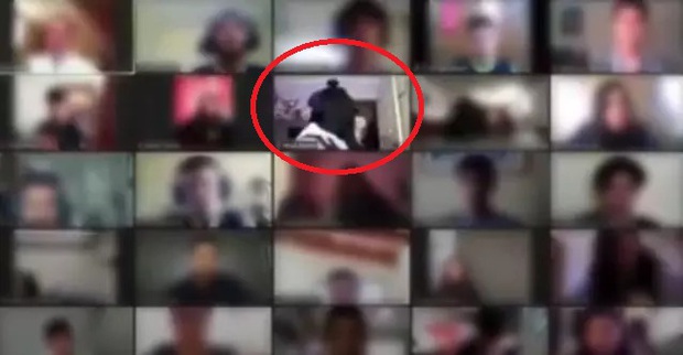 Đang học online, cả lớp hoảng hốt khi phát hiện 1 thành viên bị nhóm cướp lao vào tận nhà đe doạ - Ảnh 1.