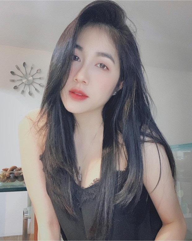 Soi profile hot girl bánh tráng đánh gục trái tim Rambo Cao Lãnh, lớn hơn 2 tuổi, rất trẻ trung nhưng cũng cực kỳ quyến rũ - Ảnh 8.