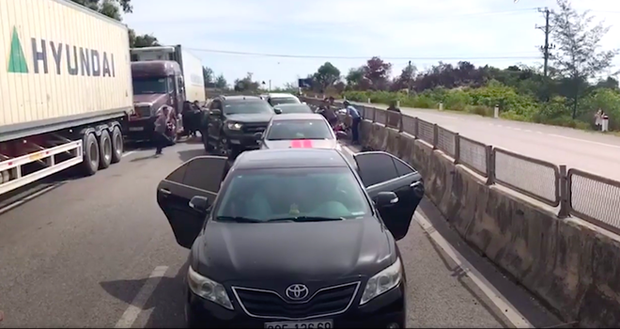  Vụ vây bắt ma túy như phim hành động: Lô hàng khủng có giá gần 20 tỷ đồng - Ảnh 4.