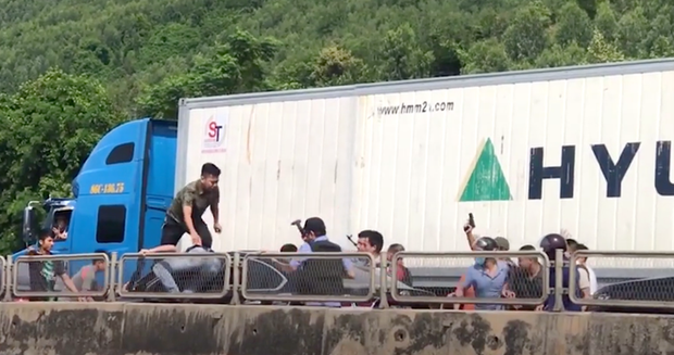  Vụ vây bắt ma túy như phim hành động: Lô hàng khủng có giá gần 20 tỷ đồng - Ảnh 6.