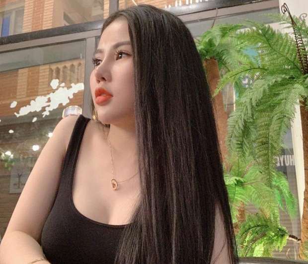 Tú bà 23 tuổi bán dâm ở Hải Phòng: Facebook sang chảnh chỉ là bình phong, không có nghề nghiệp ổn định - Ảnh 1.