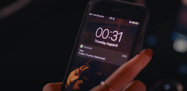 Noo Phước Thịnh vừa khoá môi Thu Anh, vừa có cảnh đam mỹ, MV cài cắm quá nhiều plot twist gây khó hiểu - Ảnh 4.