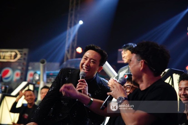 Thêm beat cho màn rap của Xuân Bắc ở Chung kết Rap Việt: Người rap nhất Việt Nam thăng hạng thành Quán quân hệ thiên đình luôn! - Ảnh 4. Thêm beat cho màn rap của Xuân Bắc ở Chung kết Rap Việt: Người rap nhất Việt Nam thăng hạng thành Quán quân hệ thiên đình luôn! - Ảnh 4.