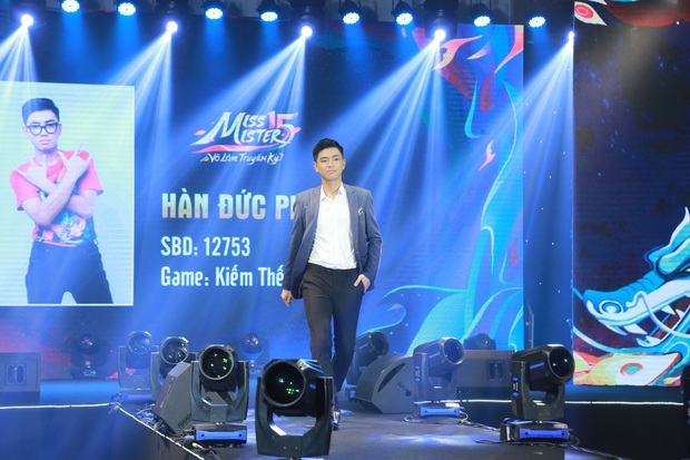 Nghe đại diện Kiếm Thế kể về hành trình đơn thương độc mã tham gia cuộc thi nhan sắc lớn nhất làng game Việt - Ảnh 3.