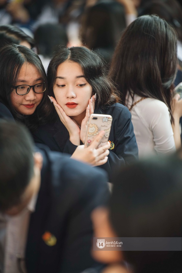 Nữ sinh tự nhiên lăn đùng ra ngất, tưởng ốm đau thế nào, hỏi ra mới biết lý do cưng xỉu quá! - Ảnh 3.