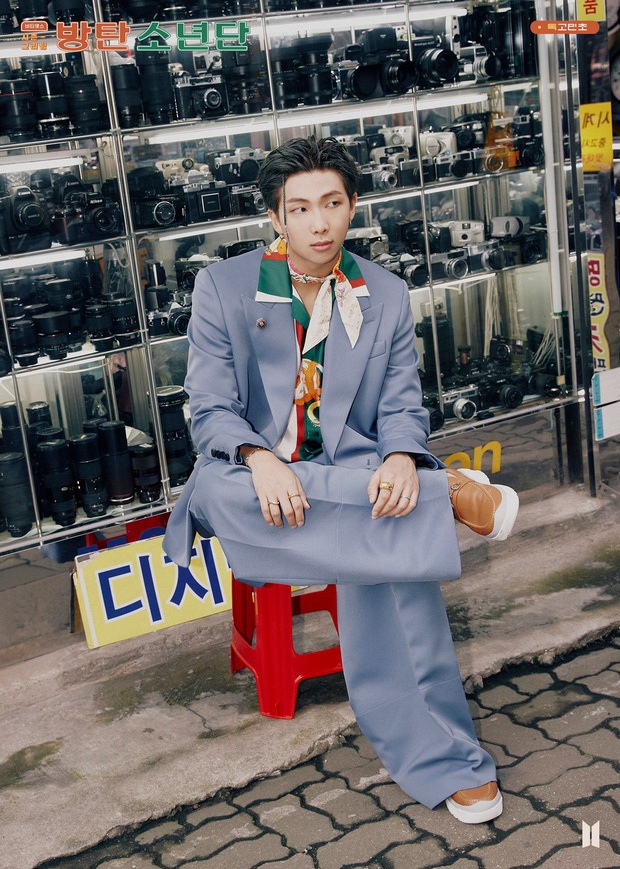 30 nam idol hot nhất hiện nay: Dàn trai đẹp BTS áp đảo EXO, NCT sau 1 tháng thất thế, idol kém tiếng vượt mặt cả loạt nam thần là ai? - Ảnh 9. 30 nam idol hot nhất hiện nay: Dàn trai đẹp BTS áp đảo EXO, NCT sau 1 tháng thất thế, idol kém tiếng vượt mặt cả loạt nam thần là ai? - Ảnh 9.