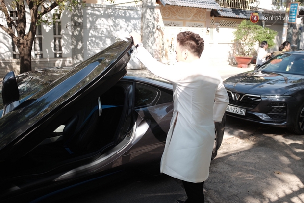 Chùm ảnh: Chú rể Xemesis bảnh bao trong đám cưới khủng, chiếc đồng hồ trên tay gây chú ý - Ảnh 6.