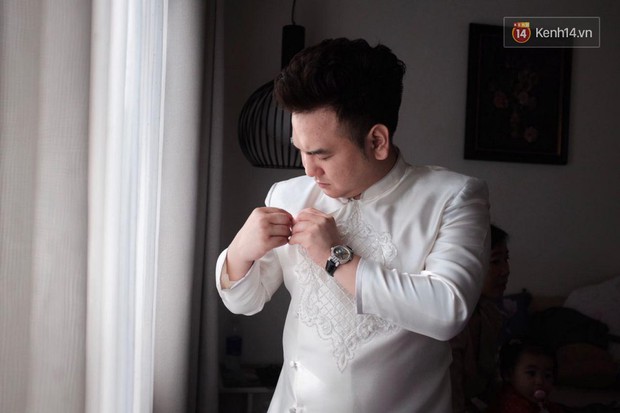 Chùm ảnh: Chú rể Xemesis bảnh bao trong đám cưới khủng, chiếc đồng hồ trên tay gây chú ý - Ảnh 2.