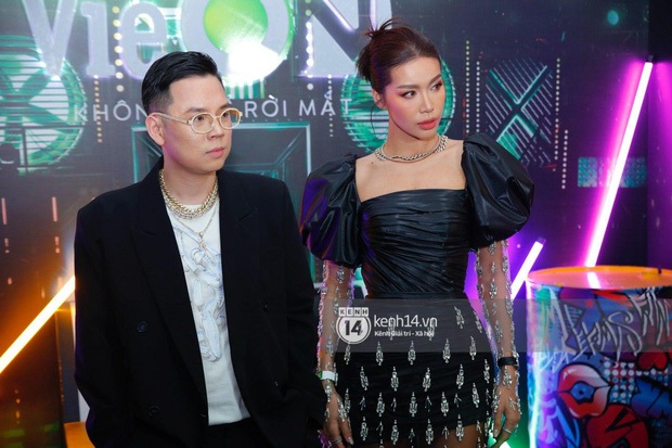 Khỏi đoán già đoán non nữa, Minh Tú đã lên tiếng về mối quan hệ với Andree ngay trên sóng trực tiếp Rap Việt! - Ảnh 7. Khỏi đoán già đoán non nữa, Minh Tú đã lên tiếng về mối quan hệ với Andree ngay trên sóng trực tiếp Rap Việt! - Ảnh 7.