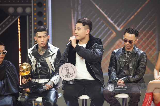 ViruSs khẳng định Dế Choắt giành Quán quân là xứng đáng vì rap dễ tiếp cận và chăm kêu gọi bình chọn hơn GDucky - Ảnh 5. ViruSs khẳng định Dế Choắt giành Quán quân là xứng đáng vì rap dễ tiếp cận và chăm kêu gọi bình chọn hơn GDucky - Ảnh 5.