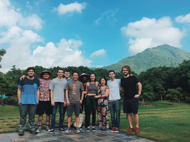 Tin vui dồn dập, Anna Trương - con gái nhạc sĩ Anh Quân đính hôn với bạn trai sau 4 năm yêu nhau - Ảnh 3.