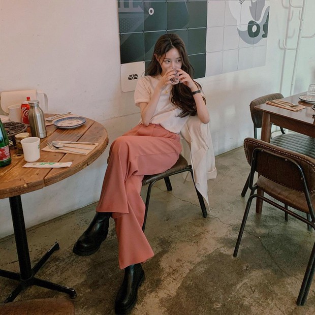 Gái Hàn mix đồ với boots sang xịn phát hờn, các nàng ghim ngay 10 outfit để đông này mix đồ “lên tay” - Ảnh 6.