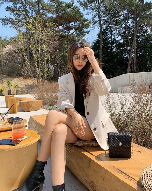 Gái Hàn mix đồ với boots sang xịn phát hờn, các nàng ghim ngay 10 outfit để đông này mix đồ “lên tay” - Ảnh 10.