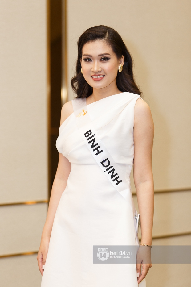 Ngọc Duyên tái xuất hậu tin đồn ly hôn chồng tỷ phú, Hoa hậu Khánh Ngân cùng dàn thí sinh đọ sắc cực căng tại Miss Tourism Vietnam 2020 - Ảnh 10. Ngọc Duyên tái xuất hậu tin đồn ly hôn chồng tỷ phú, Hoa hậu Khánh Ngân cùng dàn thí sinh đọ sắc cực căng tại Miss Tourism Vietnam 2020 - Ảnh 10.