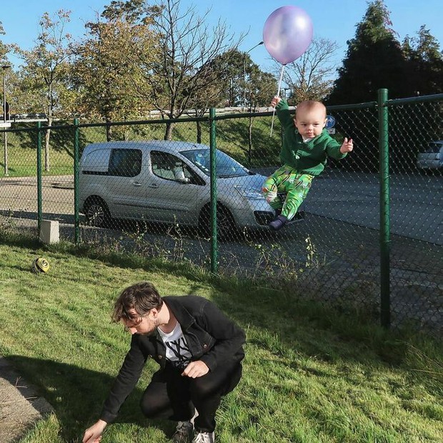 Khi một ông bố siêu lầy chăm con: Mẹ thì hết hồn với đống ảnh được gửi tới, dân mạng thì cười bò vì quá hài hước - Ảnh 15.