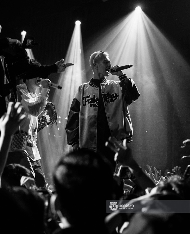 Nguyên team SpaceSpeakers dạt sang hết, nhường sân khấu cho dàn gà cưng Binz tạo nên đêm liveshow chơi hệ Hip-hop quá dữ! - Ảnh 14. Nguyên team SpaceSpeakers dạt sang hết, nhường sân khấu cho dàn gà cưng Binz tạo nên đêm liveshow chơi hệ Hip-hop quá dữ! - Ảnh 14.