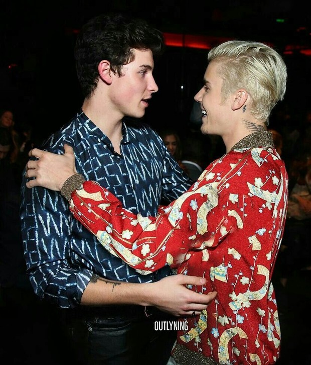 Dập tan tin đồn hiềm khích, Justin Bieber và Shawn Mendes rủ nhau ra nhạc chung nhưng từ tiêu đề đến teaser tưởng mừng Halloween trễ? - Ảnh 3.