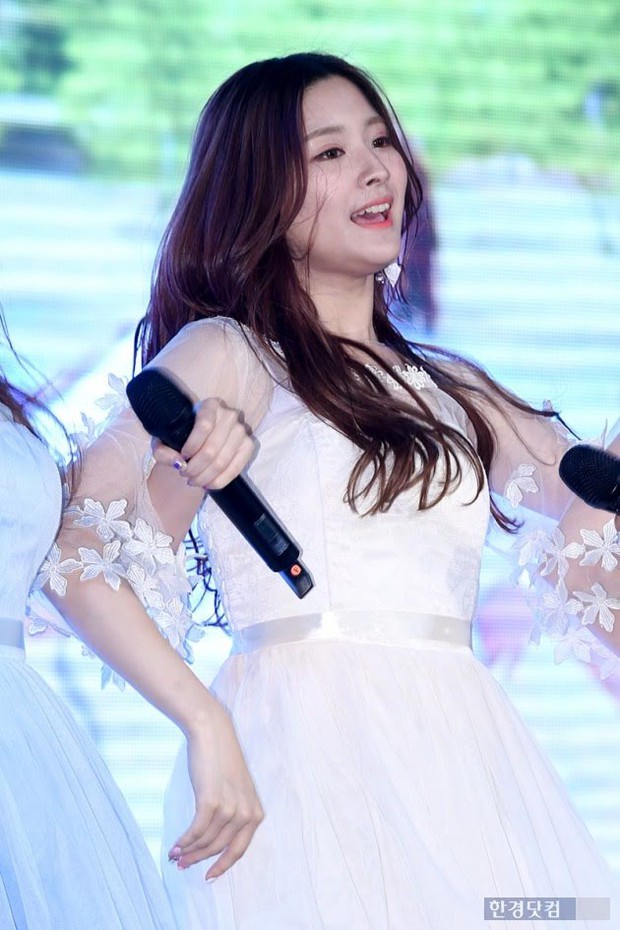 Chuyển từ idol Kpop thành diễn viên phim 18+, mỹ nhân 20 tuổi độ thu nhập từ bèo bọt lên đến... cả chục tỷ - Ảnh 6. Chuyển từ idol Kpop thành diễn viên phim 18+, mỹ nhân 20 tuổi độ thu nhập từ bèo bọt lên đến... cả chục tỷ - Ảnh 6.