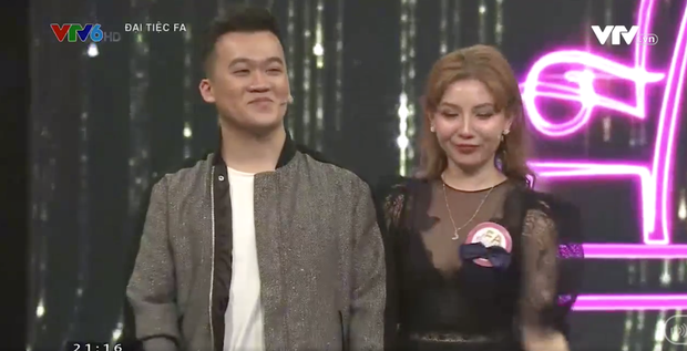 Minh Vẹo lên gameshow tìm người yêu, nguyên team Welax hợp sức giúp bạn cua được gái Nga xinh xắn - Ảnh 9. Minh Vẹo lên gameshow tìm người yêu, nguyên team Welax hợp sức giúp bạn cua được gái Nga xinh xắn - Ảnh 9.