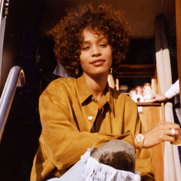 Bi kịch liên hoàn gia đình Whitney Houston gây chấn động thế giới: Nữ diva huyền thoại, con gái, con nuôi giờ đến con trai qua đời - Ảnh 3. Bi kịch liên hoàn gia đình Whitney Houston gây chấn động thế giới: Nữ diva huyền thoại, con gái, con nuôi giờ đến con trai qua đời - Ảnh 3.