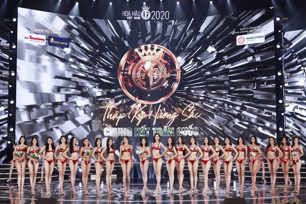 Bỏng mắt ngắm Top 22 Hoa hậu Việt Nam trình diễn bikini: Body đỉnh cao, bạn gái Đoàn Văn Hậu sáng bừng khung hình - Ảnh 9. Bỏng mắt ngắm Top 22 Hoa hậu Việt Nam trình diễn bikini: Body đỉnh cao, bạn gái Đoàn Văn Hậu sáng bừng khung hình - Ảnh 9.