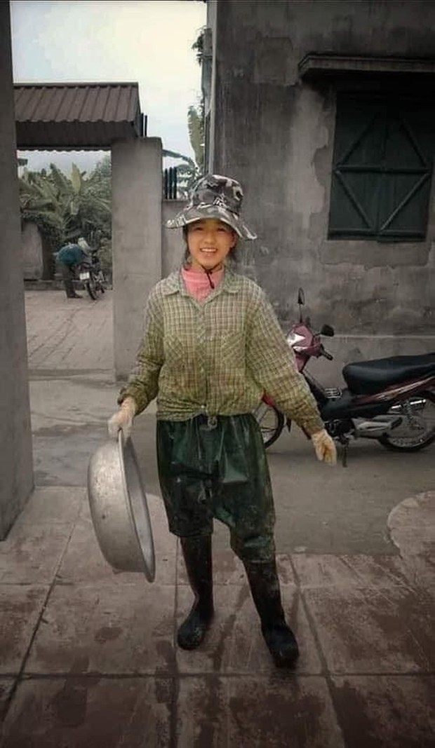 Hình ảnh Hoa hậu Việt Nam làm nông gây sốt MXH, Đỗ Thị Hà trải lòng về quá khứ ra sao? - Ảnh 2. Hình ảnh Hoa hậu Việt Nam làm nông gây sốt MXH, Đỗ Thị Hà trải lòng về quá khứ ra sao? - Ảnh 2.