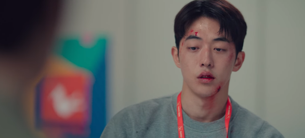 Bị ép rời xa Suzy, Nam Joo Hyuk đánh bầm mặt nam phụ quốc dân ở Start Up tập 12 - Ảnh 5.