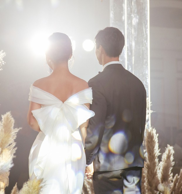 Viên Minh - cô dâu duyên dáng, hiểu chuyện và rất mực được yêu mến của Công Phượng - Ảnh 3. Viên Minh - cô dâu duyên dáng, hiểu chuyện và rất mực được yêu mến của Công Phượng - Ảnh 3.