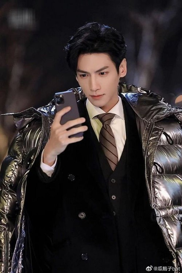 Tìm ra bức ảnh thẻ hoàn hảo nhất Cbiz: Mỹ nam Hương Mật visual 10 năm trước cực phẩm, giờ lại đi xuống đến xót xa - Ảnh 7.