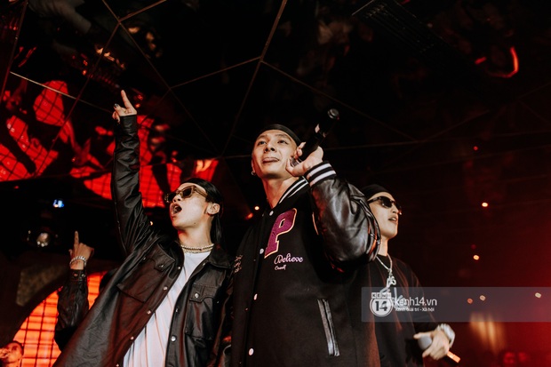 R.Tee trói thầy Binz khi trình diễn Bigcityboi trên sân khấu, nguyên team SpaceSpeakers quẩy hết mình trong show từ thiện tại TP.HCM - Ảnh 21.