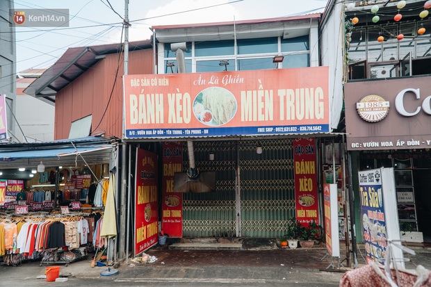 Người thân xót xa khi gặp lại cậu bé 15 tuổi bị chủ quán bánh xèo bạo hành, hy vọng cháu sớm về quê tiếp tục việc học - Ảnh 1.