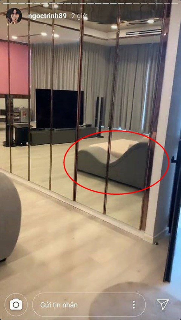 Ngọc Trinh gây sốc khi “nhá hàng” ảnh bán nude trên giường, vô tình để lộ “dấu yêu” rõ mồn một trên cổ - Ảnh 6.