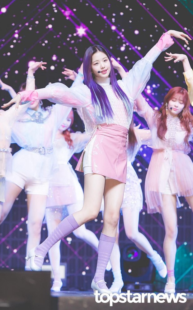 Dàn idol nữ có đôi chân dài nhất Kpop: Thánh body Lisa e dè trước mỹ nhân đẹp nhất thế giới, center IZ*ONE và aespa đối đầu - Ảnh 6. Dàn idol nữ có đôi chân dài nhất Kpop: Thánh body Lisa e dè trước mỹ nhân đẹp nhất thế giới, center IZ*ONE và aespa đối đầu - Ảnh 6.