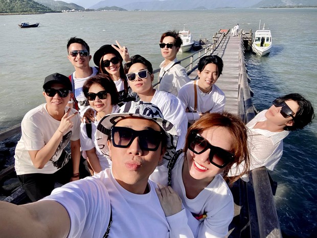 Trấn Thành bắn liên hoàn 3 thứ tiếng, lột trần trình độ ngoại ngữ nghe thôi là phì cười của hội bạn thân  - Ảnh 5.