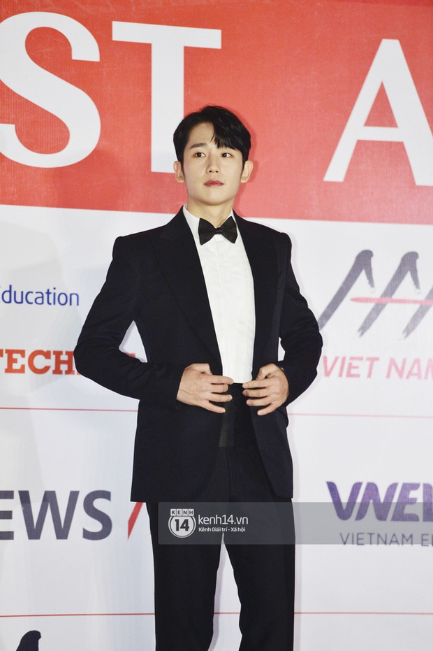 Năm ngoái quân đoàn sao Hàn khuynh đảo thảm đỏ AAA ở Việt Nam: Yoona - Park Min Young đẹp xỉu, Ji Chang Wook, Red Velvet và dàn idol “bùng nổ” - Ảnh 11. Năm ngoái quân đoàn sao Hàn khuynh đảo thảm đỏ AAA ở Việt Nam: Yoona - Park Min Young đẹp xỉu, Ji Chang Wook, Red Velvet và dàn idol “bùng nổ” - Ảnh 11.