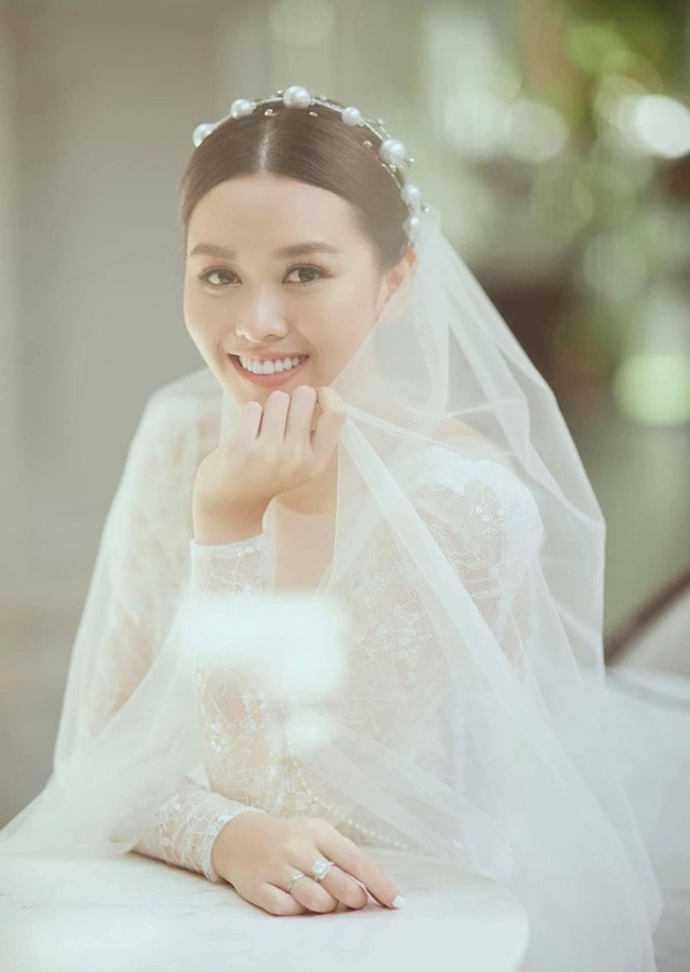 Tường San có động thái đầu tiên trên MXH sau thông báo kết hôn, tiết lộ cảm xúc trước khi về nhà chồng - Ảnh 4. Tường San có động thái đầu tiên trên MXH sau thông báo kết hôn, tiết lộ cảm xúc trước khi về nhà chồng - Ảnh 4.