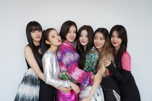 Nhóm idol Gen 4 hát live cực đỉnh: Em trai BTS ai cũng giỏi nên không có main vocal, ITZY được khen hát tốt hơn hẳn TWICE - Ảnh 13. Nhóm idol Gen 4 hát live cực đỉnh: Em trai BTS ai cũng giỏi nên không có main vocal, ITZY được khen hát tốt hơn hẳn TWICE - Ảnh 13.
