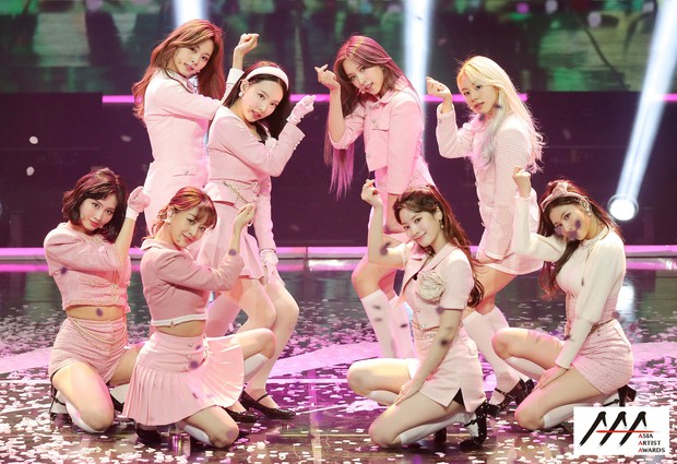 Kết quả AAA 2020: BTC trao giải Daesang vô tội vạ, BTS không còn trắng tay nhưng TWICE, NCT bị chê là không xứng đáng - Ảnh 13.