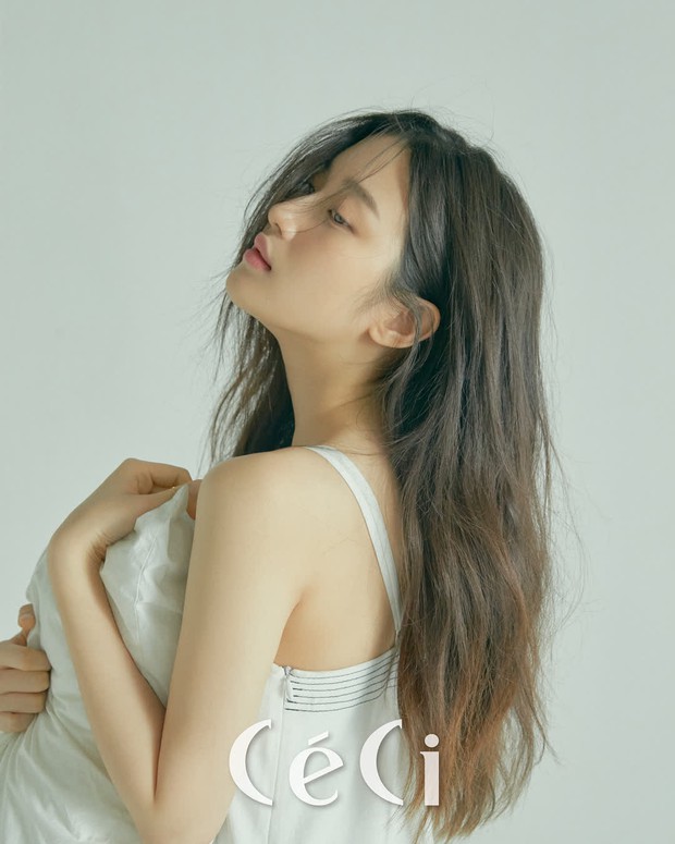 Moon Ga Young - Nữ chính True Beauty: Xuất thân danh giá, nhan sắc đỉnh cao lại được cả hội nam thần EXO cưng như trứng - Ảnh 3.