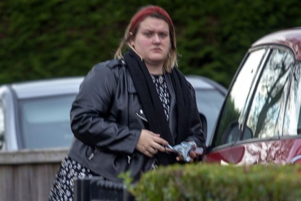 Cô dâu giả vờ bị ung thư để bạn bè quyên góp cho 347 triệu đồng tổ chức đám cưới sang chảnh - Ảnh 4.