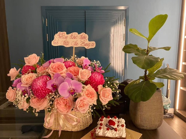 Quà sinh nhật Subeo tặng cho Hà Hồ và Đàm Thu Trang: Đây chính là chi tiết hé lộ tình cảm của bé dành cho 2 mẹ! - Ảnh 2.