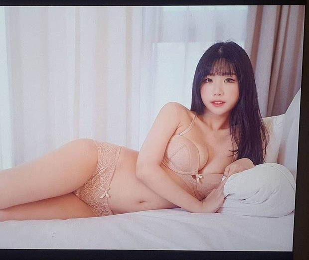 Tung tuyệt chiêu nhảy sexy trên sóng, nữ streamer nóng bỏng kiếm bộn tiền chỉ sau vài phút - Ảnh 5.