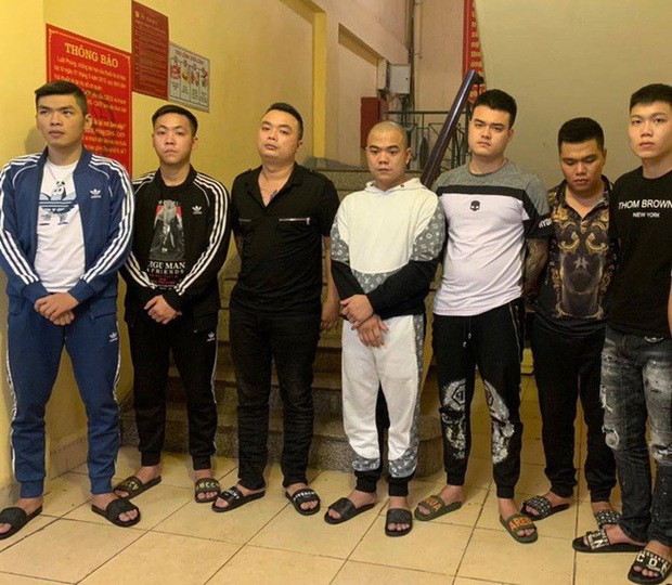 Hà Nội: Bắt giữ ổ nhóm cho vay với hình thức “bốc bát họ”, lãi suất “cắt cổ” - Ảnh 1.
