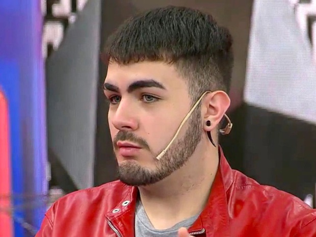 Con rơi tự xưng đòi khai quật thi hài Maradona để thử ADN - Ảnh 3.