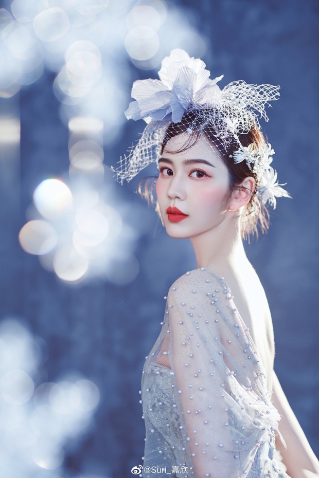 Hoa hậu Hoàn vũ Trung Quốc vừa lên ngôi đã bị chê bai nhan sắc thậm tệ, ảnh thật và ảnh trên mạng khác nhau một trời một vực - Ảnh 7. Hoa hậu Hoàn vũ Trung Quốc vừa lên ngôi đã bị chê bai nhan sắc thậm tệ, ảnh thật và ảnh trên mạng khác nhau một trời một vực - Ảnh 7.