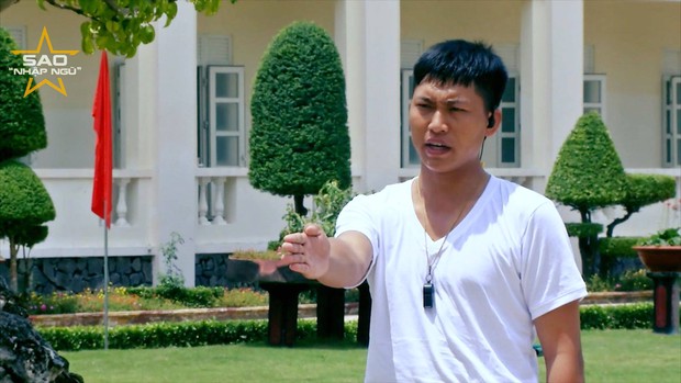 Khánh Vân đòi gả Thượng uý Sao Nhập Ngũ, chính chủ vội từ chối lại còn gọi bằng người yêu? - Ảnh 2. Khánh Vân đòi gả Thượng uý Sao Nhập Ngũ, chính chủ vội từ chối lại còn gọi bằng người yêu? - Ảnh 2.