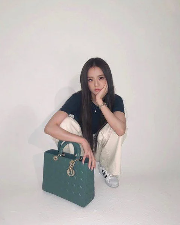 So kè nhan sắc 2 nàng thơ Dior xứ Hàn: Đều là nữ thần đẹp nhất nhì Kpop, Jisoo (BLACKPINK) - Suzy ai đỉnh hơn? - Ảnh 22.