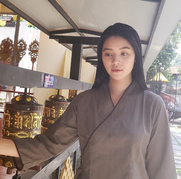 HOT: Sau thời gian dài ẩn mình, Jolie Nguyễn lần đầu tái xuất rạng rỡ trên thảm đỏ tại Úc - Ảnh 5. HOT: Sau thời gian dài ẩn mình, Jolie Nguyễn lần đầu tái xuất rạng rỡ trên thảm đỏ tại Úc - Ảnh 5.